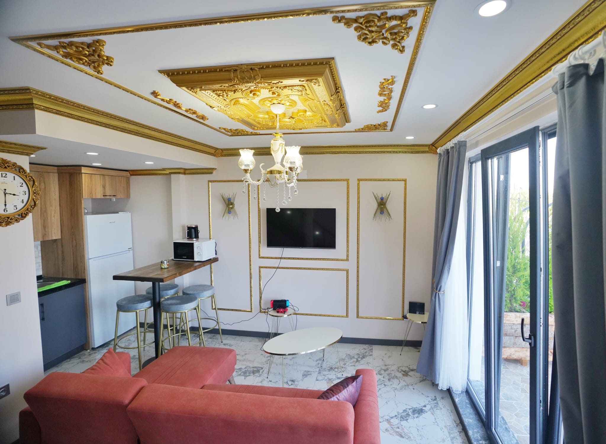 Eyla Villa - Jakuzi ve Barbekü Alanı